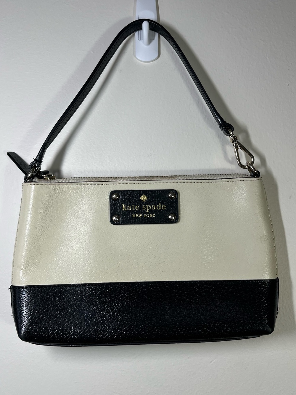 kate spade Two-Tone Cream and Black Leather Wristlet